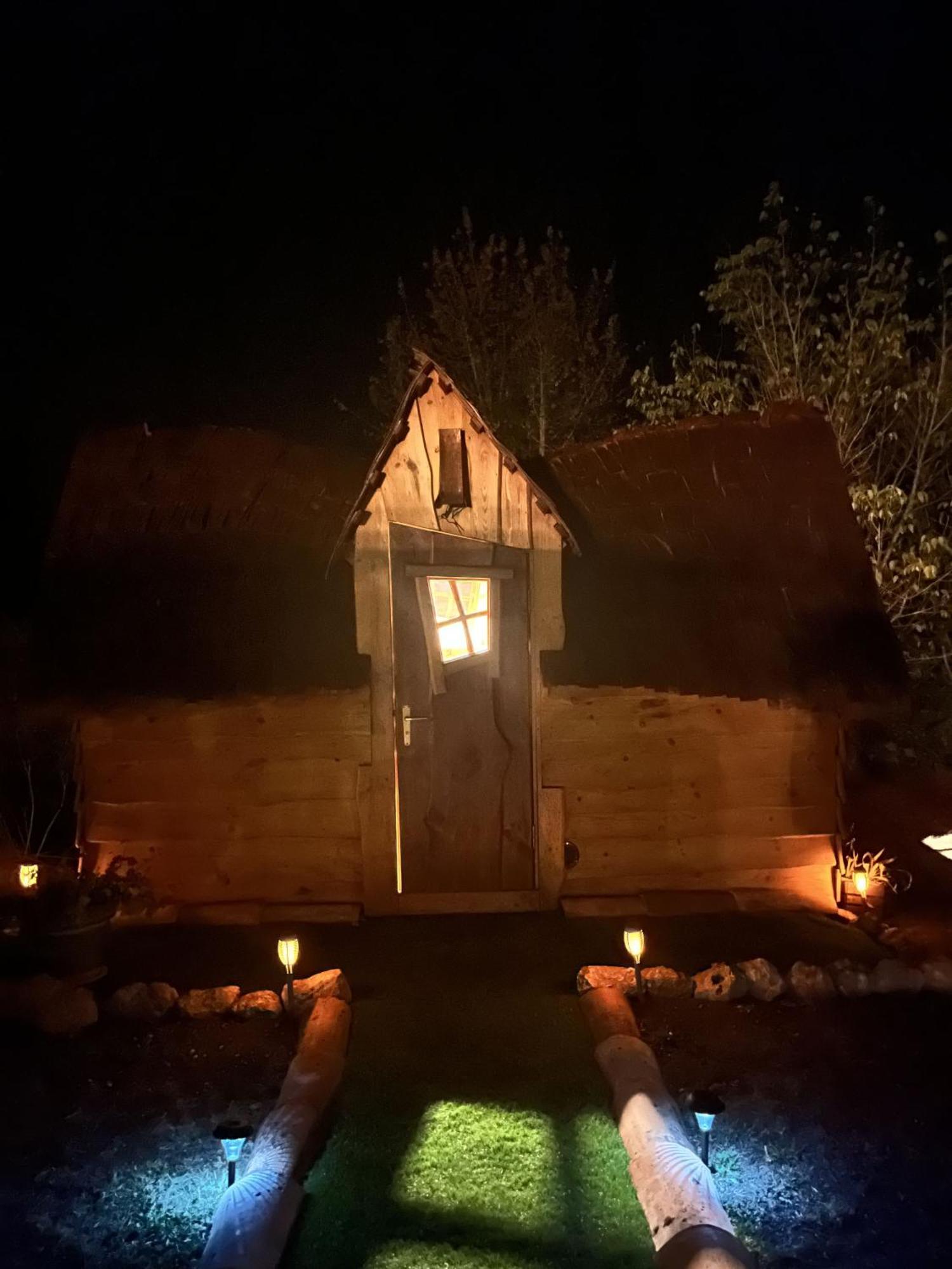 Auberge De L'Hirondelle Saint-Cirq  Exteriér fotografie