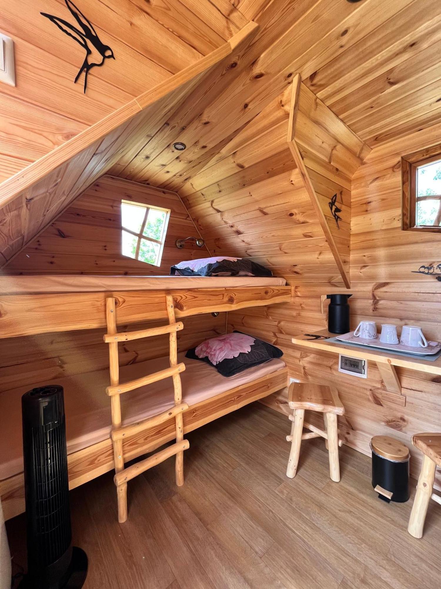 Auberge De L'Hirondelle Saint-Cirq  Pokoj fotografie